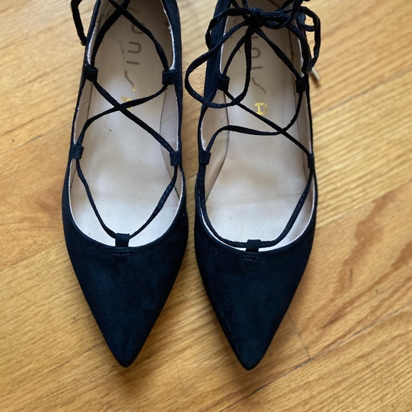 Flats - Picture 4 of 5